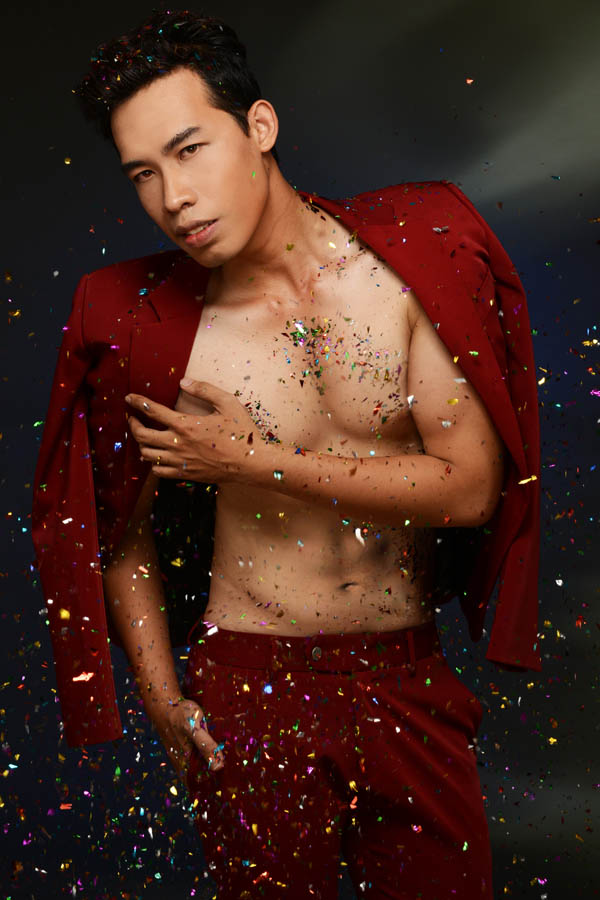 Leo Quốc Việt , merry christmas